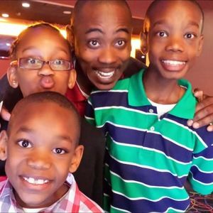 Meet your Posher, Debora